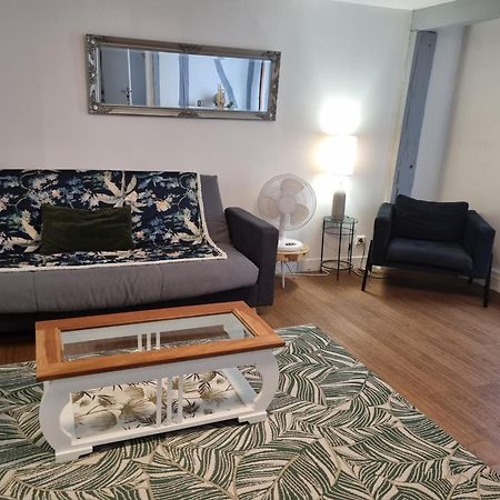 Appartement De La Rose Руан Екстер'єр фото